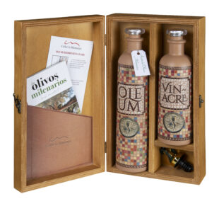 Aceite de Olivos Milenarios del Baix Maestrat y Vinagre añejo de Garnacha y Monastrell